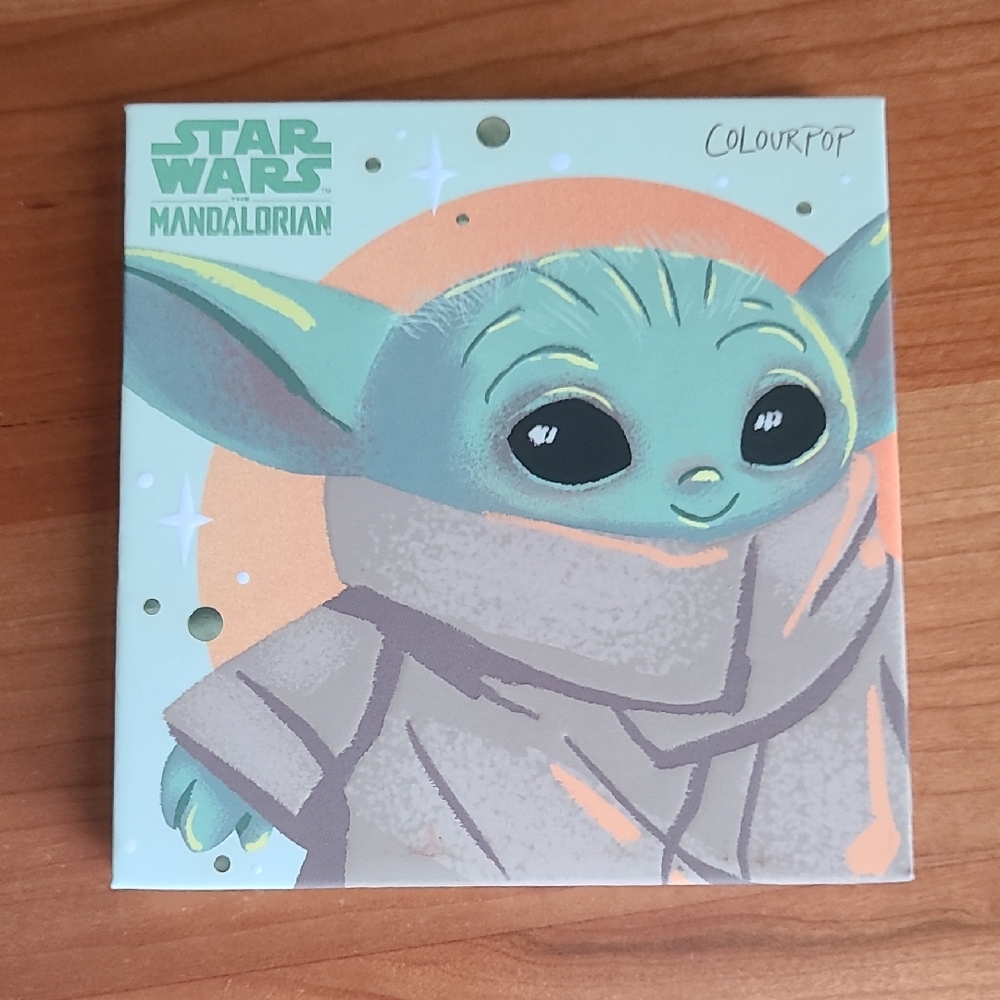 Star Wars x ColourPop The Child Eyeshadow Palette - Picture 2 of 5